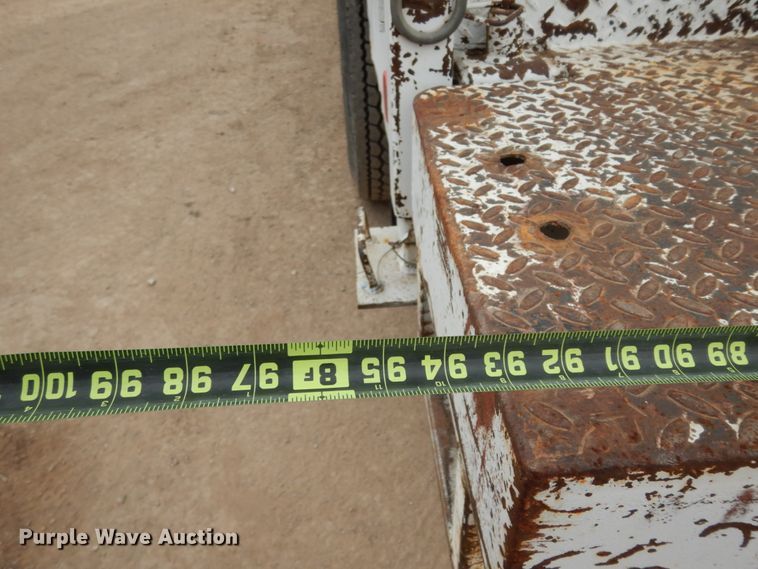 image for item DM2864 2007 International 4300  utility / service truck