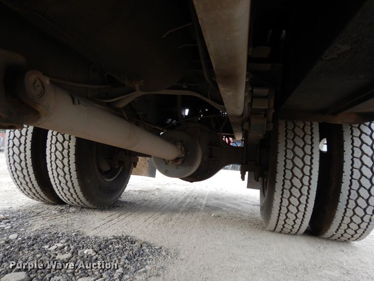 image for item DM2864 2007 International 4300  utility / service truck