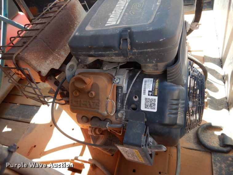 image for item DM2865 2011 Gooseneck 1120640B7B1 utility trailer with pressure washing system