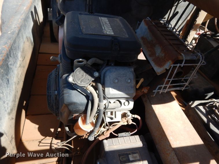 image for item DM2865 2011 Gooseneck 1120640B7B1 utility trailer with pressure washing system