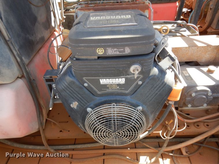 image for item DM2865 2011 Gooseneck 1120640B7B1 utility trailer with pressure washing system