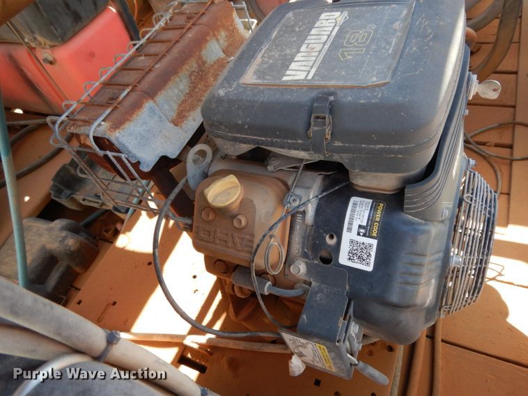 image for item DM2865 2011 Gooseneck 1120640B7B1 utility trailer with pressure washing system