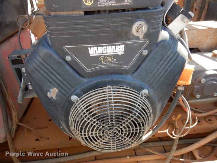 image for item DM2865 2011 Gooseneck 1120640B7B1 utility trailer with pressure washing system