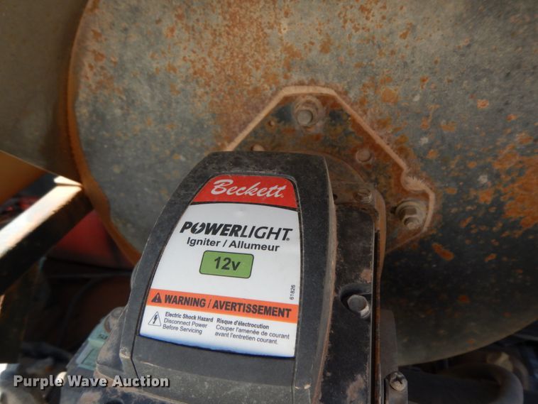 image for item DM2865 2011 Gooseneck 1120640B7B1 utility trailer with pressure washing system