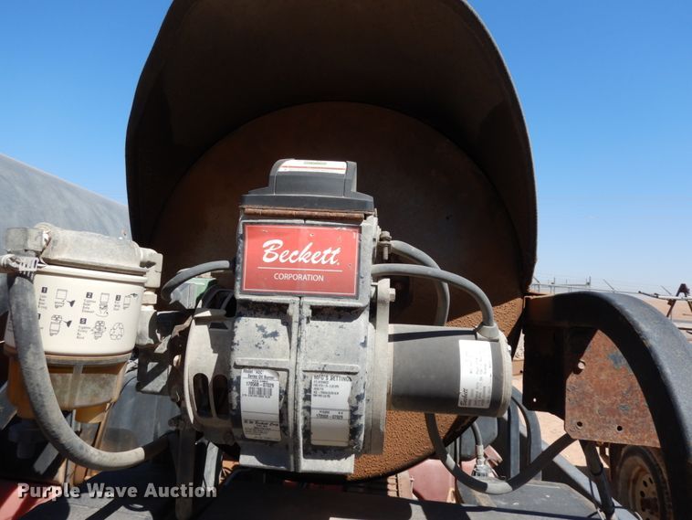 image for item DM2865 2011 Gooseneck 1120640B7B1 utility trailer with pressure washing system