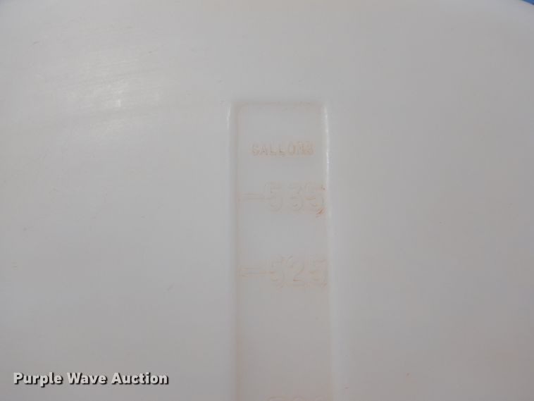 image for item DM2865 2011 Gooseneck 1120640B7B1 utility trailer with pressure washing system