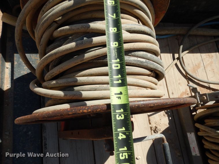 image for item DM2865 2011 Gooseneck 1120640B7B1 utility trailer with pressure washing system