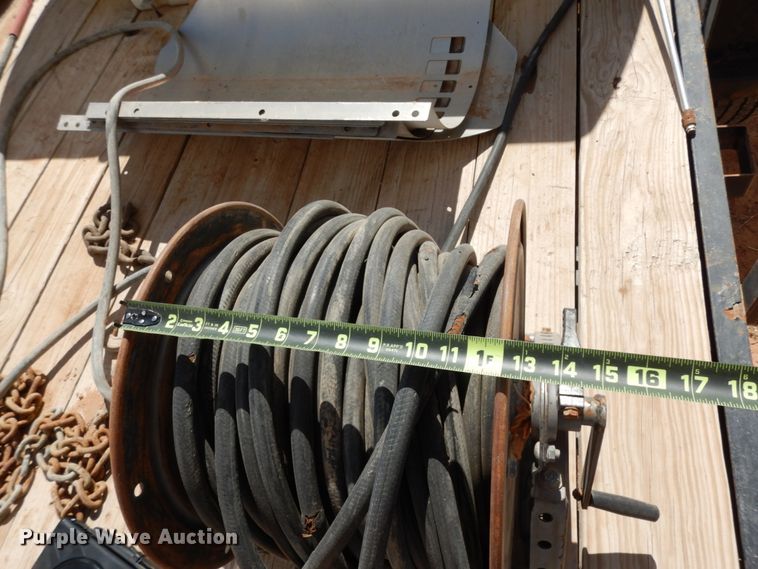 image for item DM2866 2015 C&M utility trailer with pressure washing system