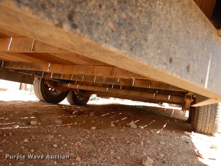 image for item DM2866 2015 C&M utility trailer with pressure washing system