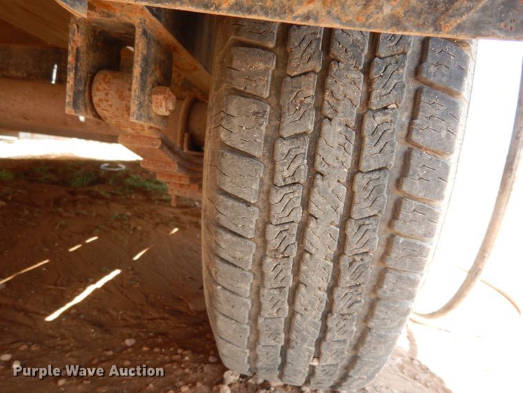 image for item DM2866 2015 C&M utility trailer with pressure washing system