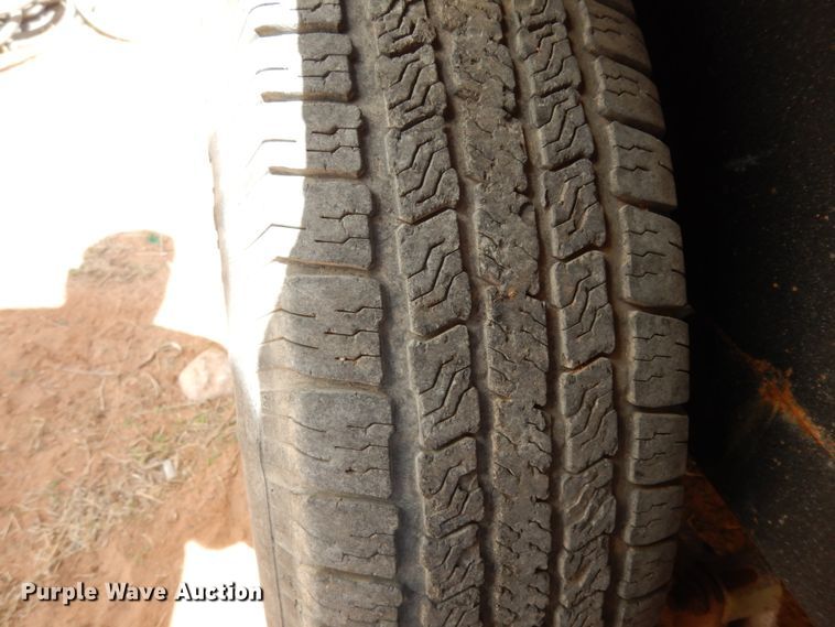 image for item DM2866 2015 C&M utility trailer with pressure washing system