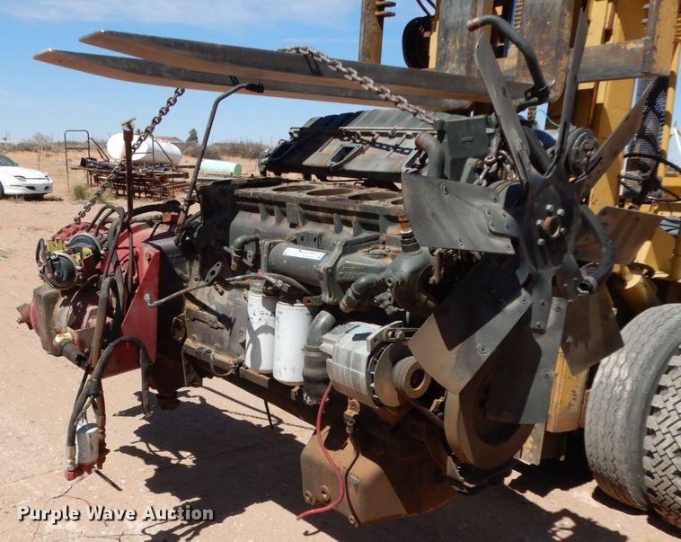 image for item EX9519 Cummins NTC-400 8.9L six cylinder diesel engine