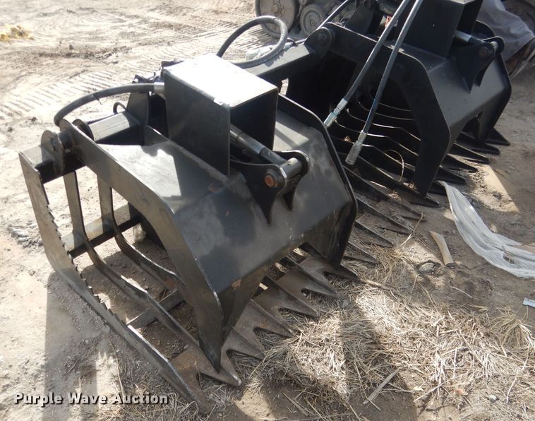 image for item FA9493 72"W skid steer grapple bucket