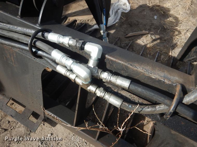 image for item FA9493 72"W skid steer grapple bucket