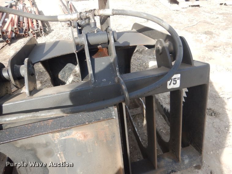 image for item FA9493 72"W skid steer grapple bucket