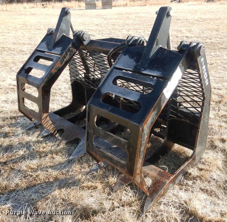 image for item FA9495 Robo 72"W skid steer grapple bucket