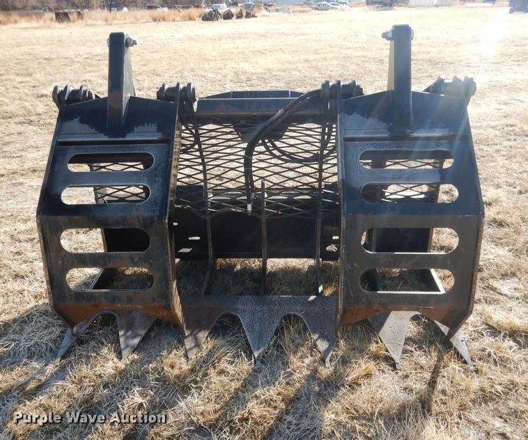 image for item FA9495 Robo 72"W skid steer grapple bucket