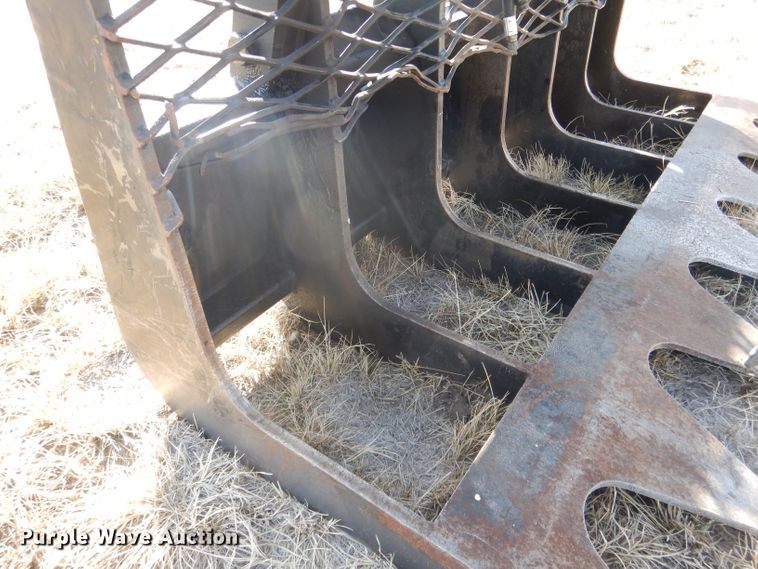 image for item FA9495 Robo 72"W skid steer grapple bucket