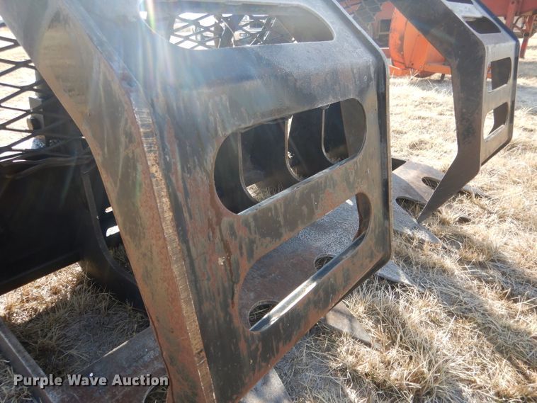 image for item FA9495 Robo 72"W skid steer grapple bucket