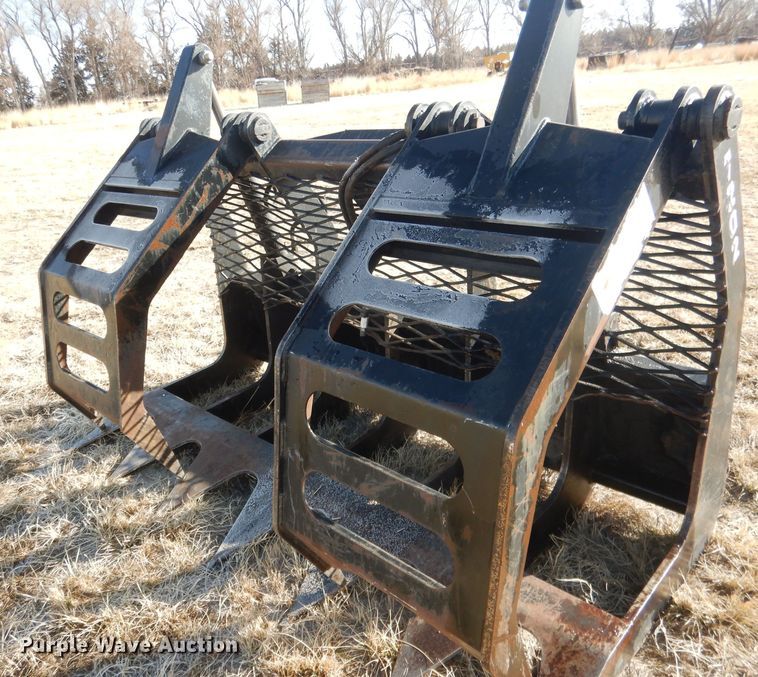 image for item FA9495 Robo 72"W skid steer grapple bucket