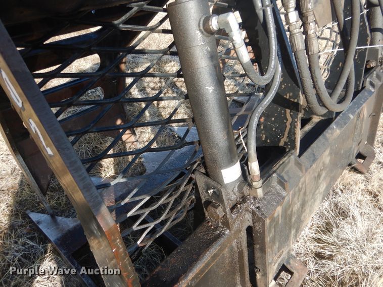 image for item FA9495 Robo 72"W skid steer grapple bucket