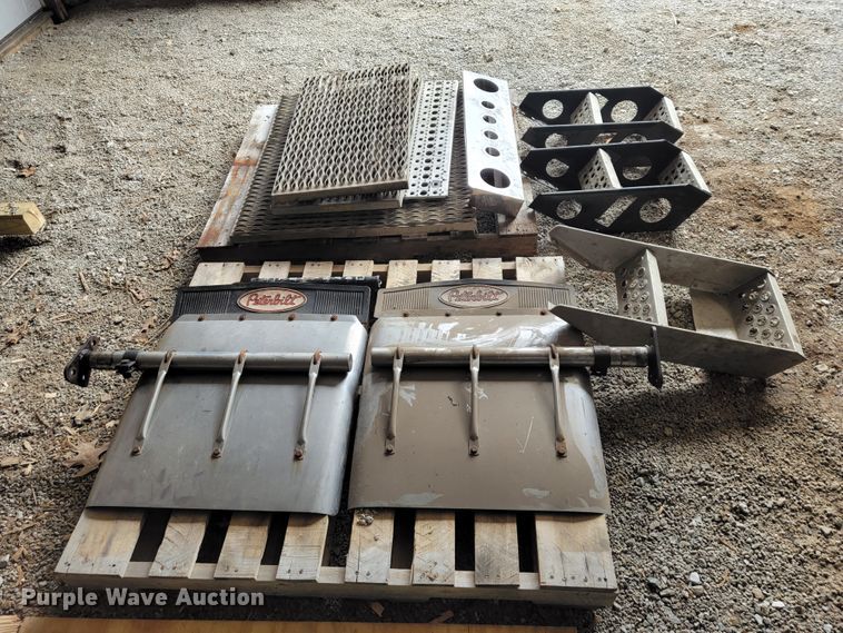 image for item FL9073 Truck parts