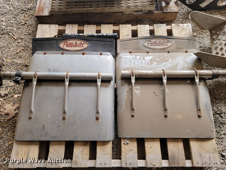 image for item FL9073 Truck parts