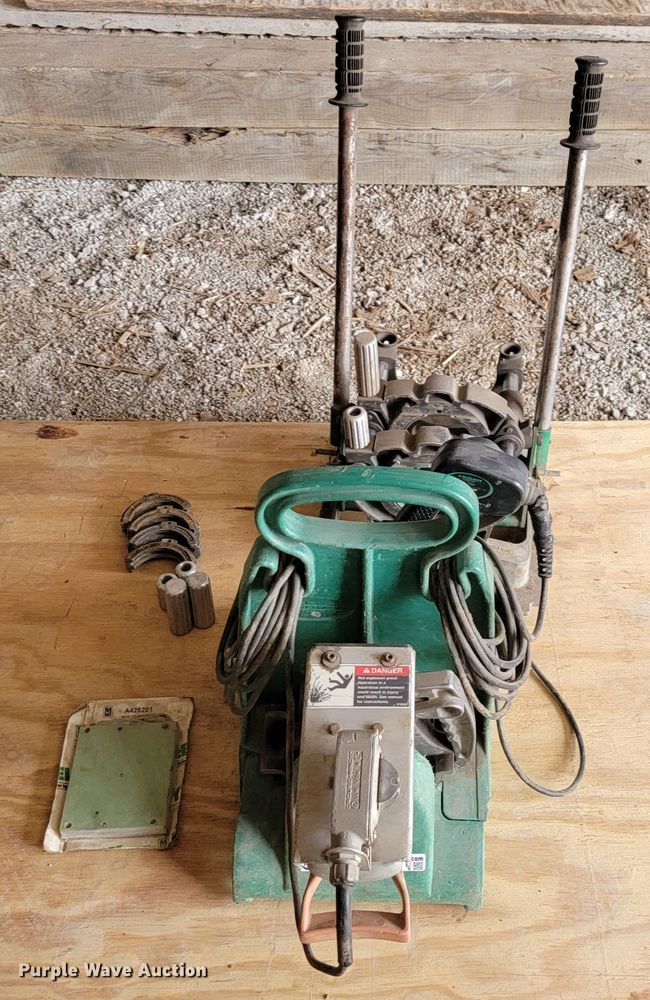 image for item FL9074 McElroy 14 Pitbull fusion machine