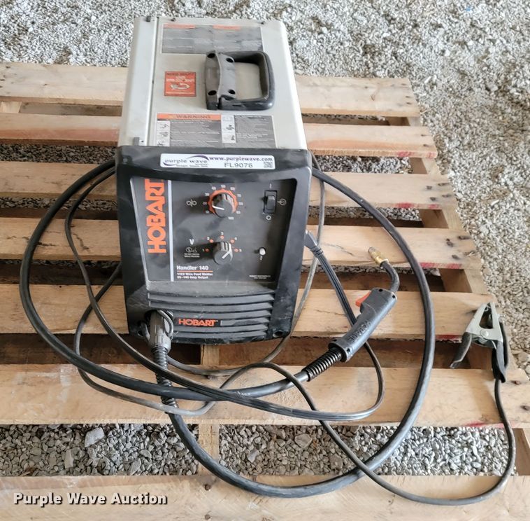 image for item FL9076 Hobart Handler 140 welder