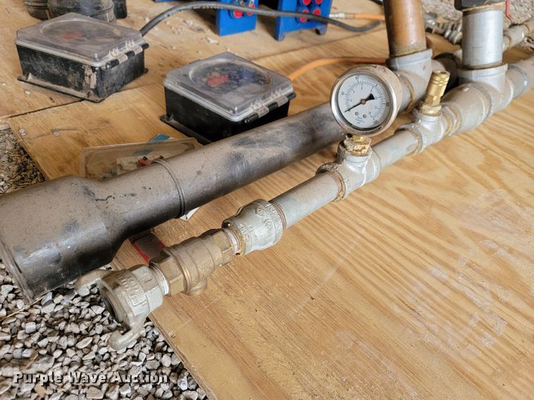 image for item FL9077 Poly pipe test equipment