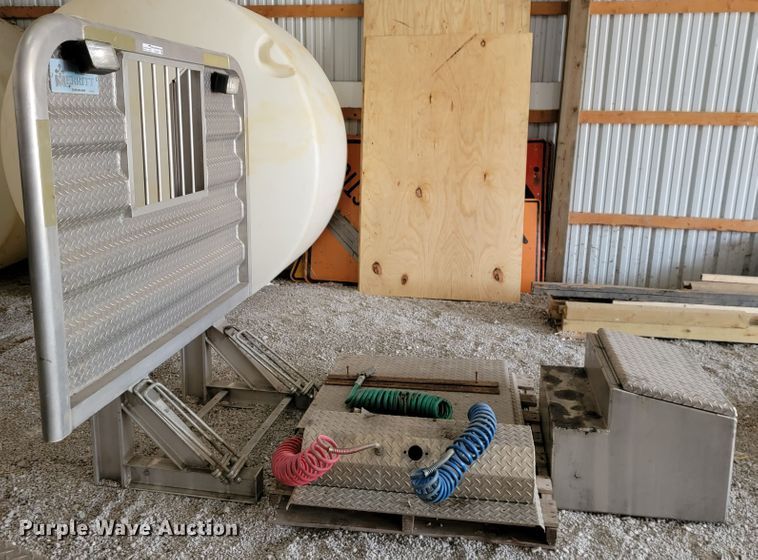 image for item FL9078 Truck parts