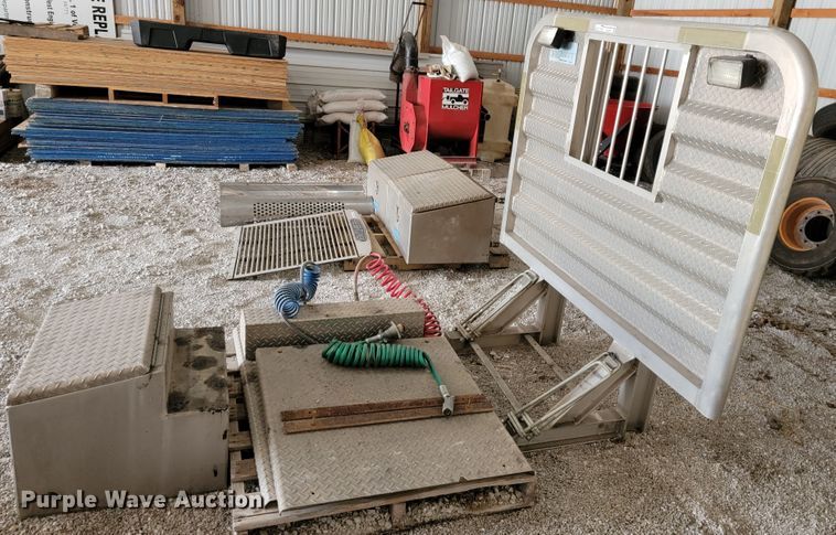 image for item FL9078 Truck parts