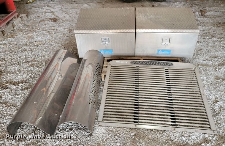 image for item FL9080 Truck parts