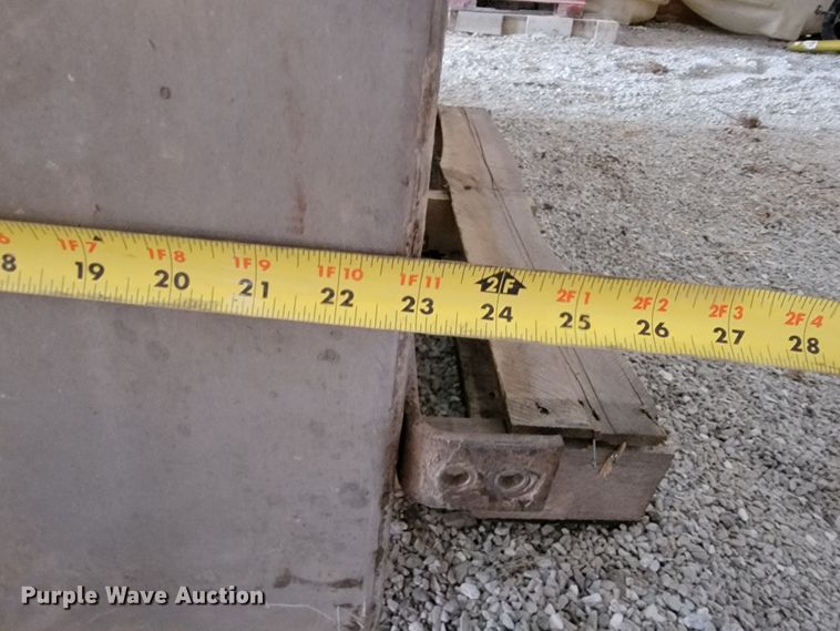 image for item FL9080 Truck parts