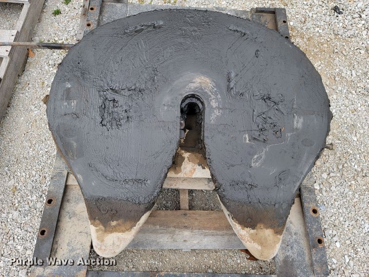 image for item FL9084 Sliding fifth wheel plate