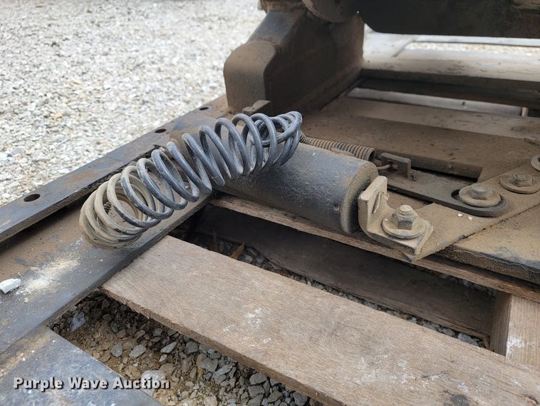 image for item FL9084 Sliding fifth wheel plate