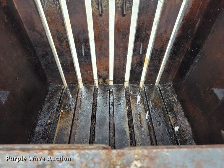 image for item FL9089 Piqua Series 40 vertical cardboard baler