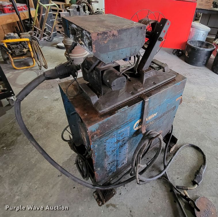 image for item FL9091 Miller CP-300 welder