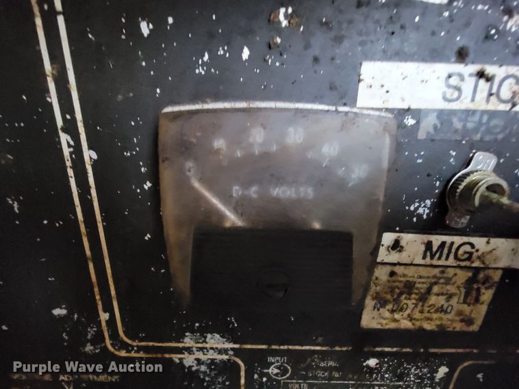 image for item FL9091 Miller CP-300 welder