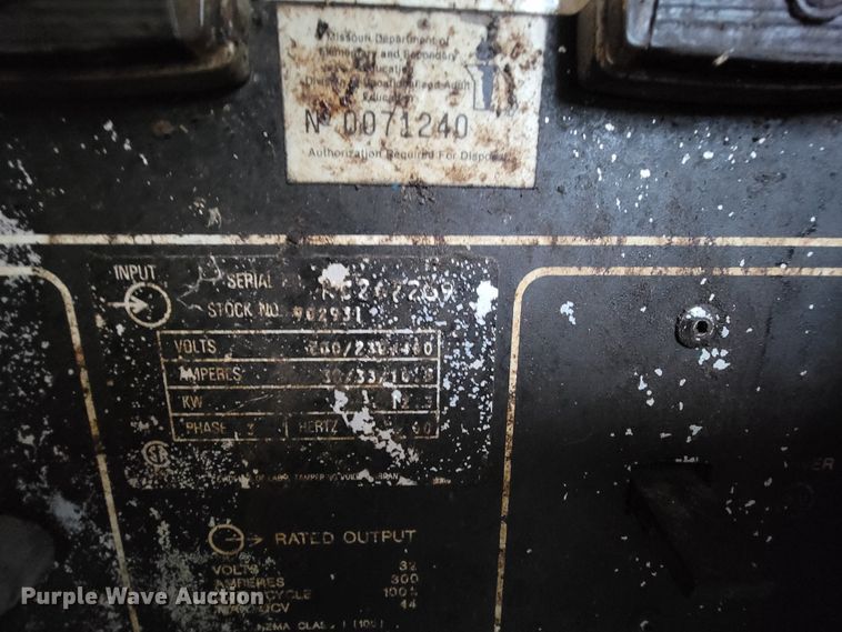 image for item FL9091 Miller CP-300 welder