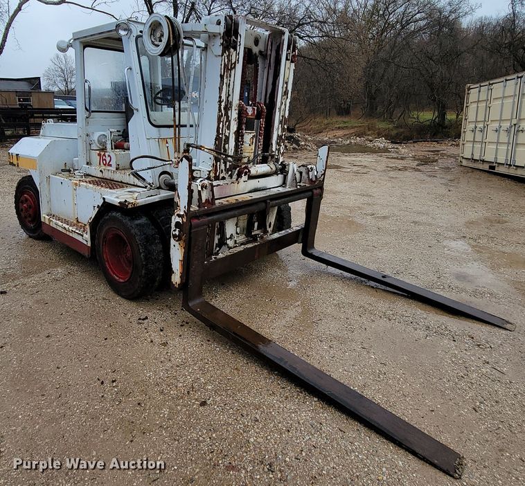 image for item FL9098 Taylor TY150S  forklift