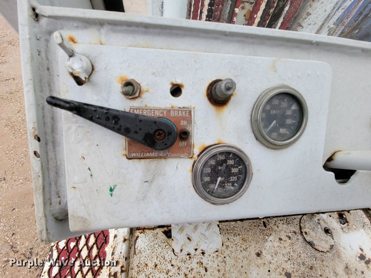 image for item FL9098 Taylor TY150S  forklift