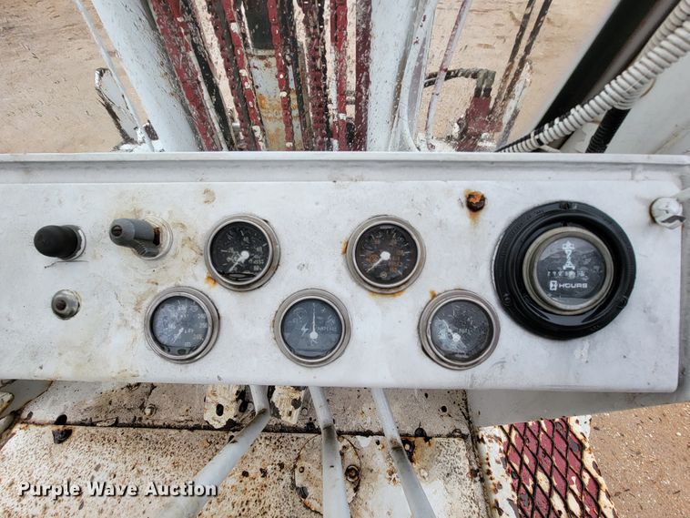 image for item FL9098 Taylor TY150S  forklift