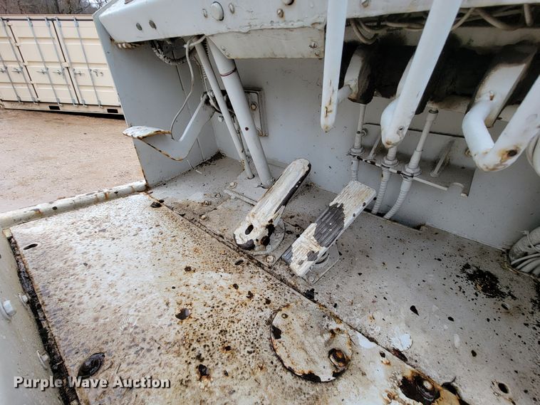 image for item FL9098 Taylor TY150S  forklift