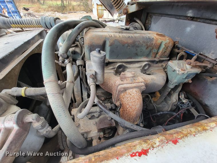 image for item FL9098 Taylor TY150S  forklift