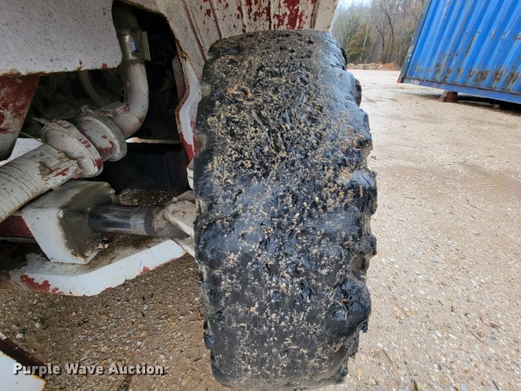 image for item FL9098 Taylor TY150S  forklift