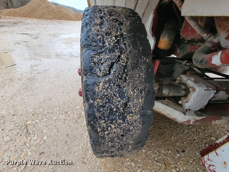 image for item FL9098 Taylor TY150S  forklift