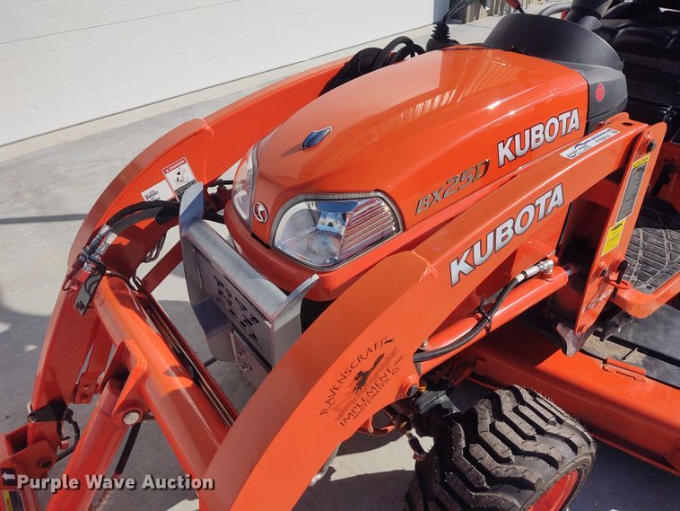 image for item FY9974 2017 Kubota BX25D  MFWD tractor