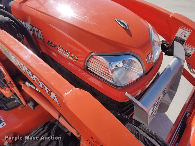 image for item FY9974 2017 Kubota BX25D  MFWD tractor