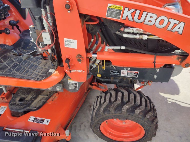 image for item FY9974 2017 Kubota BX25D  MFWD tractor
